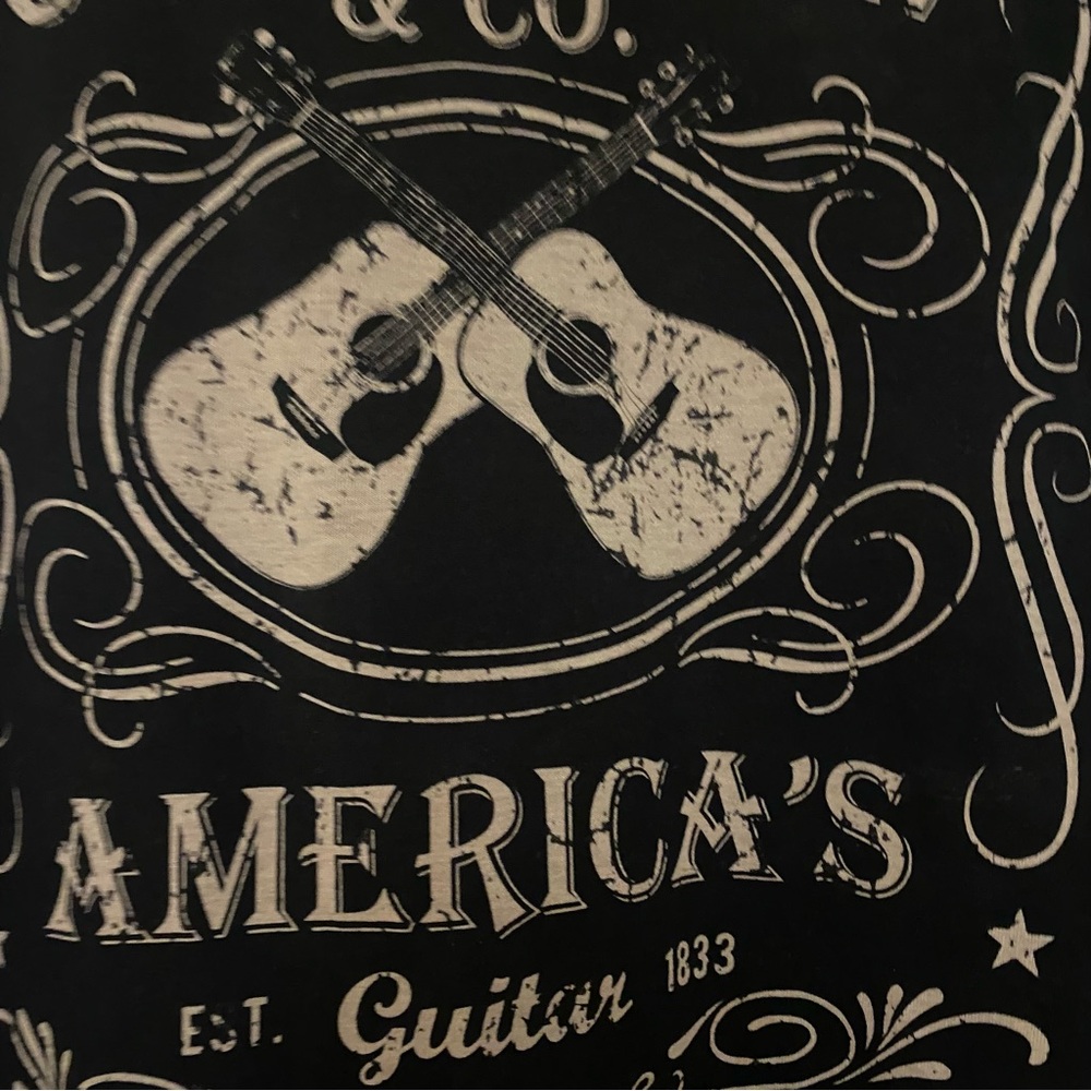 Womens Black Graphic Tee T Shirt L Large 40” CF Martin & Co America’s Guitar - Picture 4 of 4